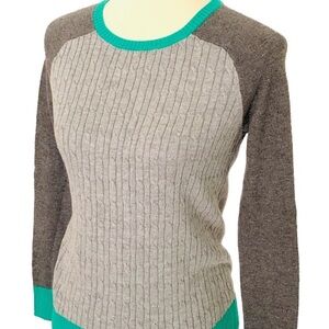 Banana Republic Gray w/Green Sweater